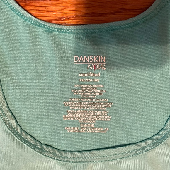 2xl Danskin Workout Top - Picture 3 of 3